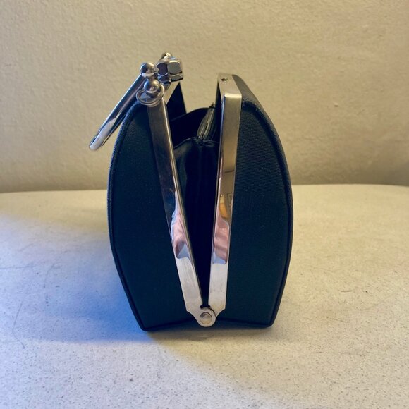 Black Chic Hard Shell Clutch Evening Bag - Picture 9 of 12